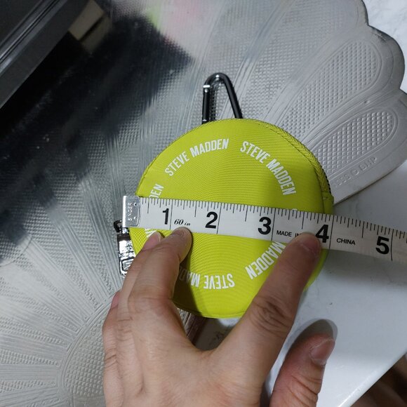 Steve Madden Handbag Keychain Mini Clip On Round Mini Bag Accessory Bright Green - Picture 4 of 5